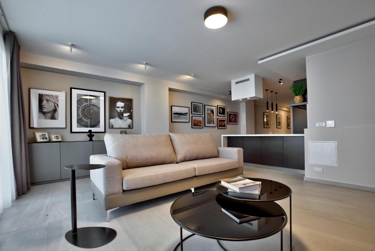 Sea Front Spacious Valletta Views Apartments 슬리에마 외부 사진