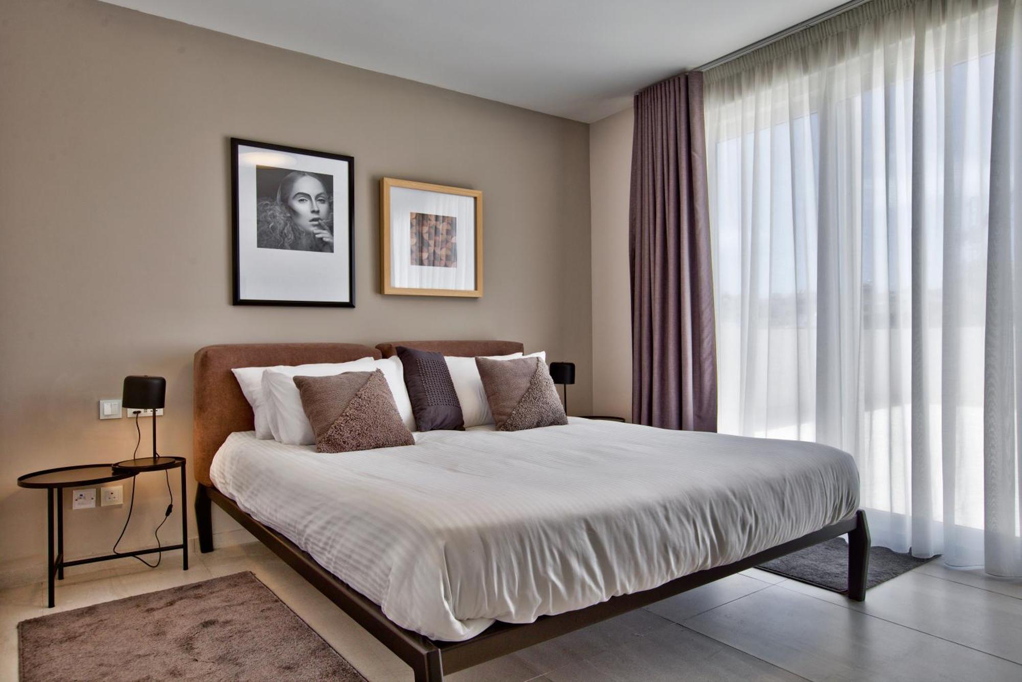 Sea Front Spacious Valletta Views Apartments 슬리에마 외부 사진